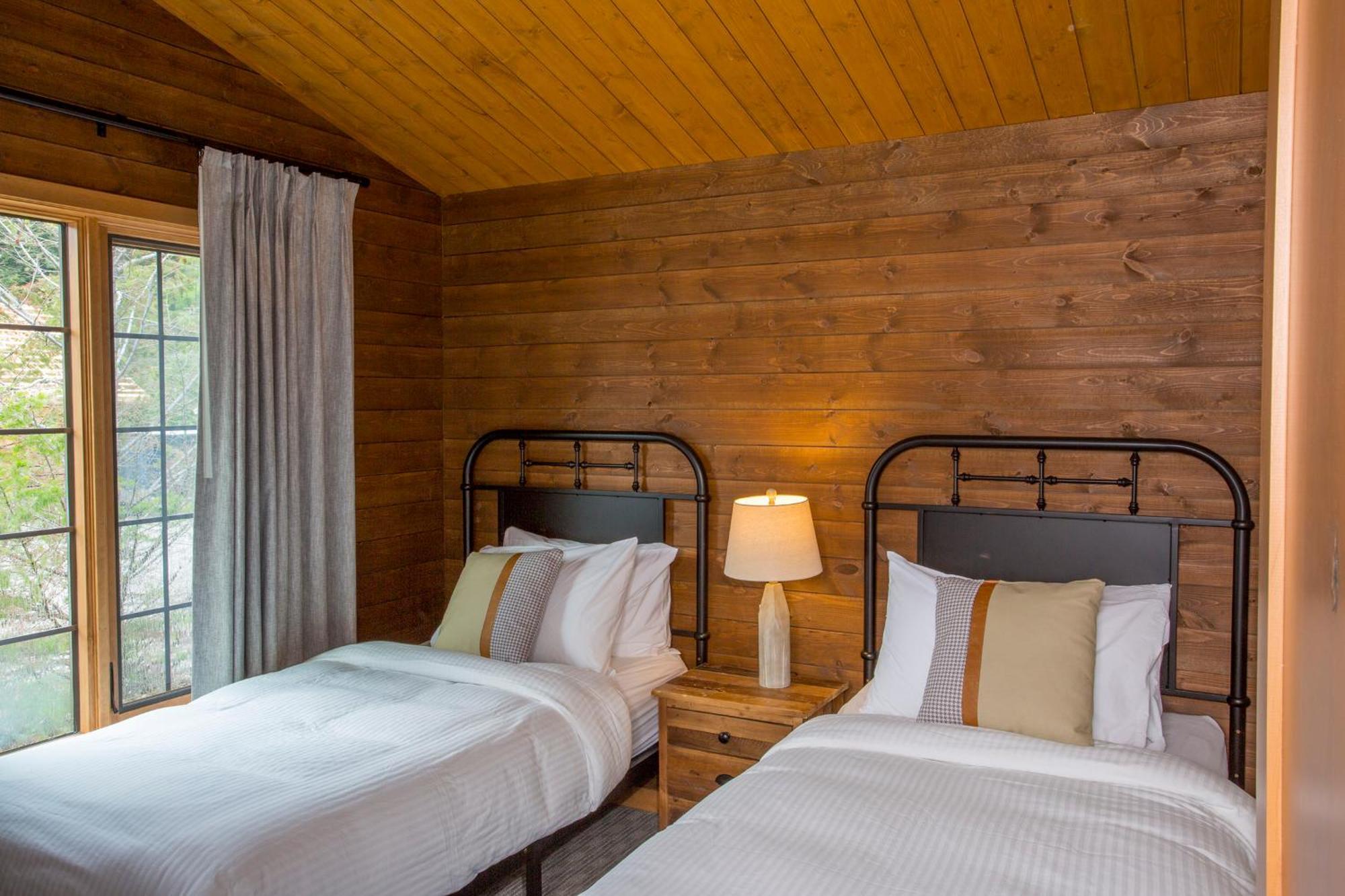 ג'ספר Bear Hill Lodge מראה חיצוני תמונה